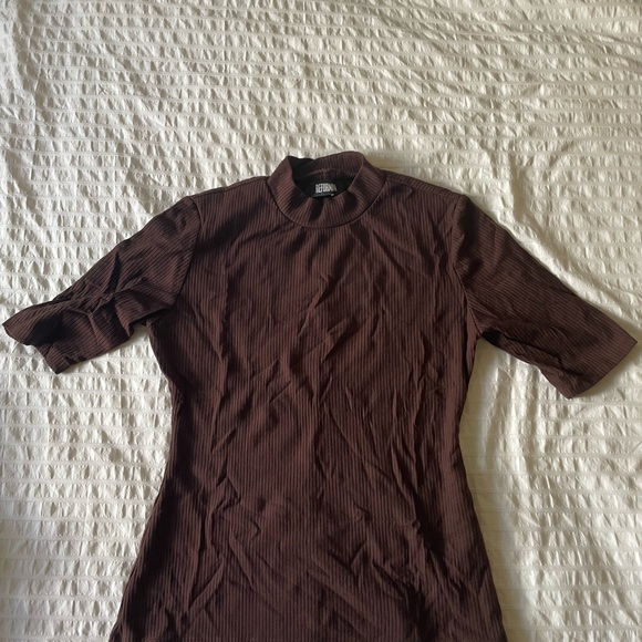 Reformation Beechmont turtleneck top - Picture 2 of 2